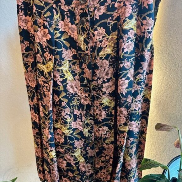 ModCloth Size 8 Floral Chain Horse Print Pleated Midi Skirt NWT - Picture 4 of 8